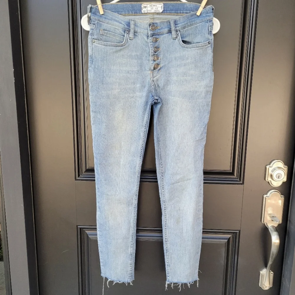Free People raw hem slim Light Wash jeans
